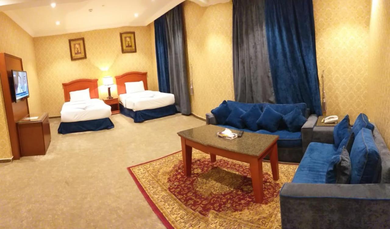 Qasr Al Khalij Hotel Riyadh Exterior photo